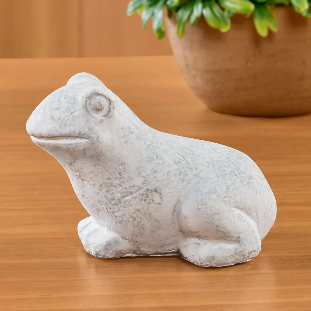 Napa Home & Garden Fetching Frog Figurine - Image 2