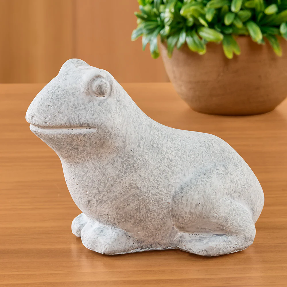 Napa Home & Garden Fetching Frog Figurine - Image 3