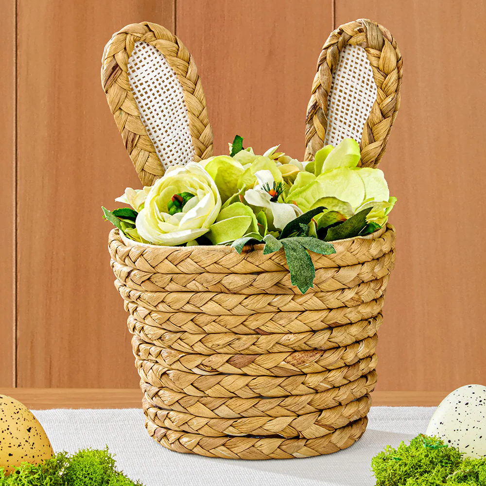 Woven Grass Bunny Ear Basket - Image 2